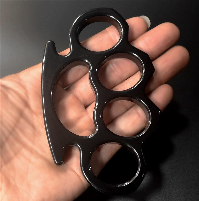 

2021 Fashion Silver and Black Thin Steel Brass knuckle dusters Self Defense Personal Security Women and Men self-defense Pendant in Stock645