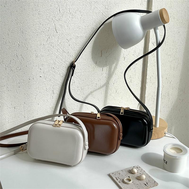 

2021 new Korean Mini messenger bag fashion trend single shoulder bag styling texture small square, Black