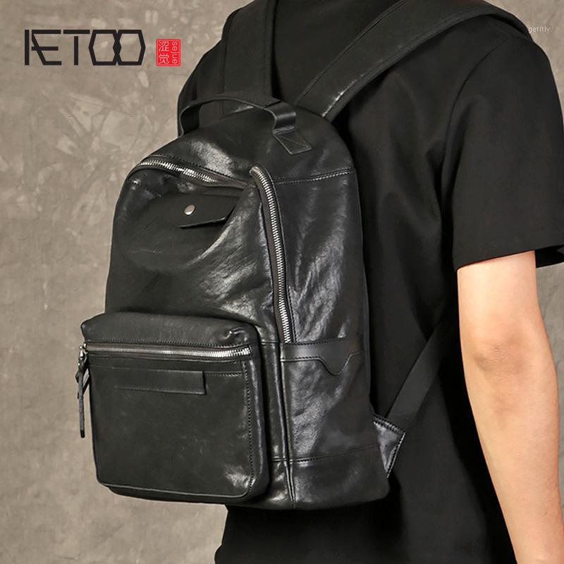 

AETOO Leather Men's Backpack Head Layer Leather Casual School Bag Fashion Trend Travel Bag Large Capacity Backpack1
