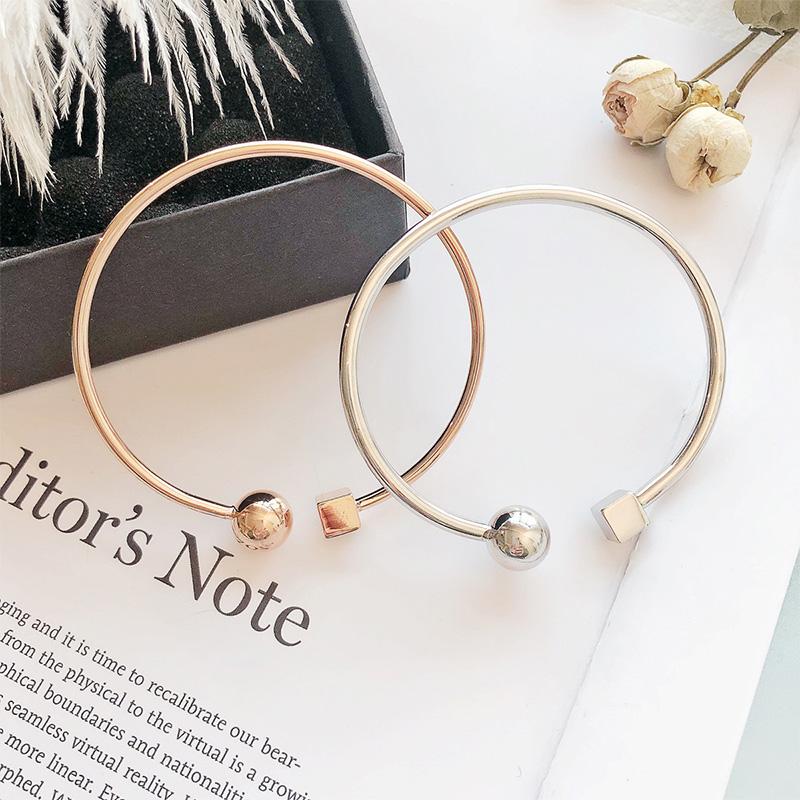 

LNRRABC Drop Girls Silvery Geometry Street Taste Bracelet Women jewelry Open Allergy Free Alloy Golden Round Square bangles