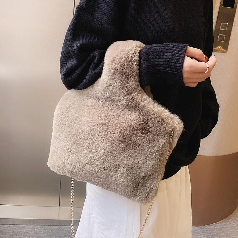 

Net red ins air plush bag women's 2021 new sloping bag fashion large capacity one-shoulder hair, Black