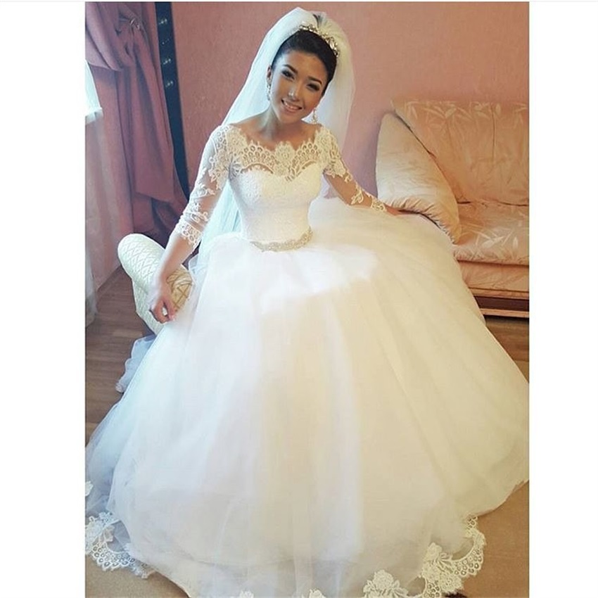 

NUOXIFANG Boat Neck Halfr Sleeves Tulle Lace Appliques Bride Dress Ball Gowns Princess Vestido De Noivas 2020 Wedding Dress, White