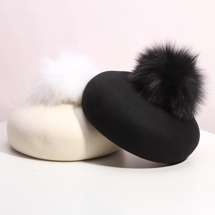 

01912-lyx- pompon new autumn winter wool lady beret cap women leisure painter hat, Black