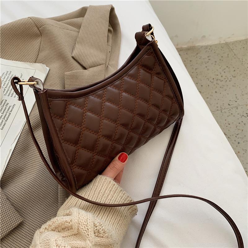 

OLUOLIN Crossbody Bags for Women Purses and Handbags Luxury Designer Pu Leather Shoulder Bags Solid Color Baguette Handbags, Black