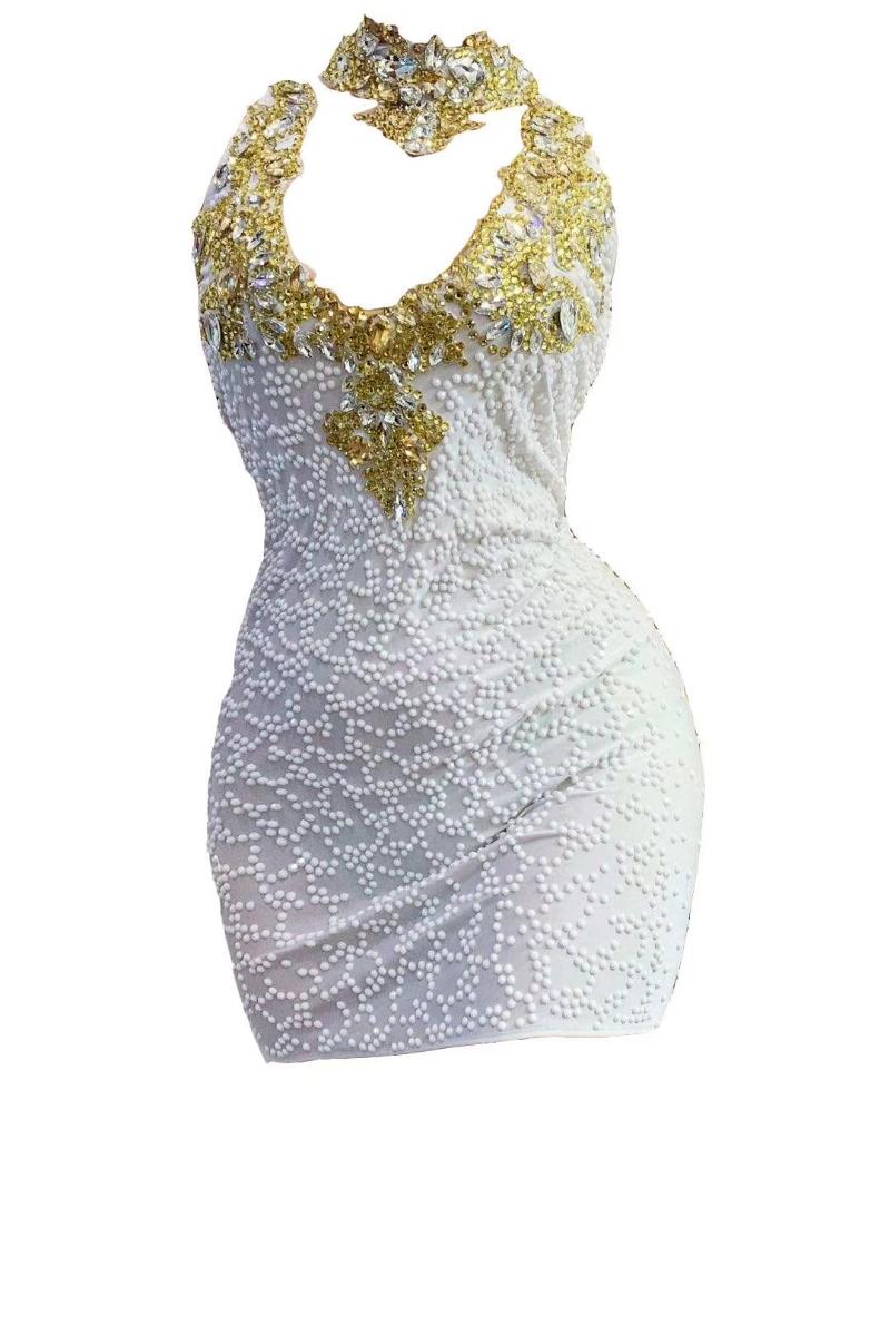 

IFox Charming Halter Neck Luxurious Beading Sequined Women Stage Costume 2020 Sexy Sleeveless Zipper Back Women White Dress
