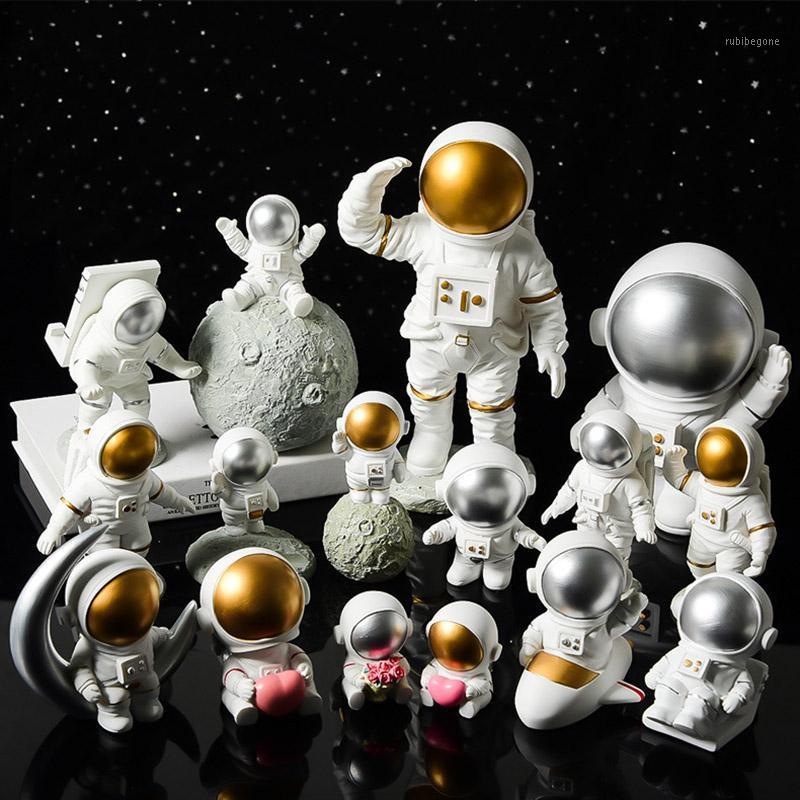 

Nordic Resin Astronaut Sculpture Figurine Store Craft Desktop Office Ornament Home Decoration Crafts Modern Child Birthday Gift1