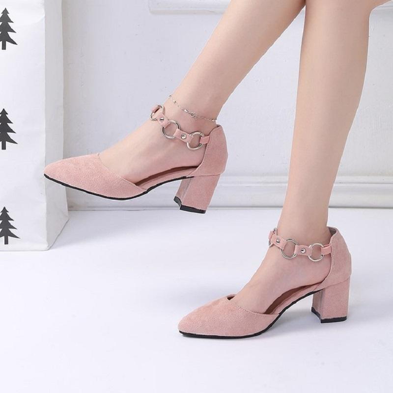 

35-43 extra large women's sandals spring 2021 new thick heel high heels pointed toe hollow fashion work shoes, Black