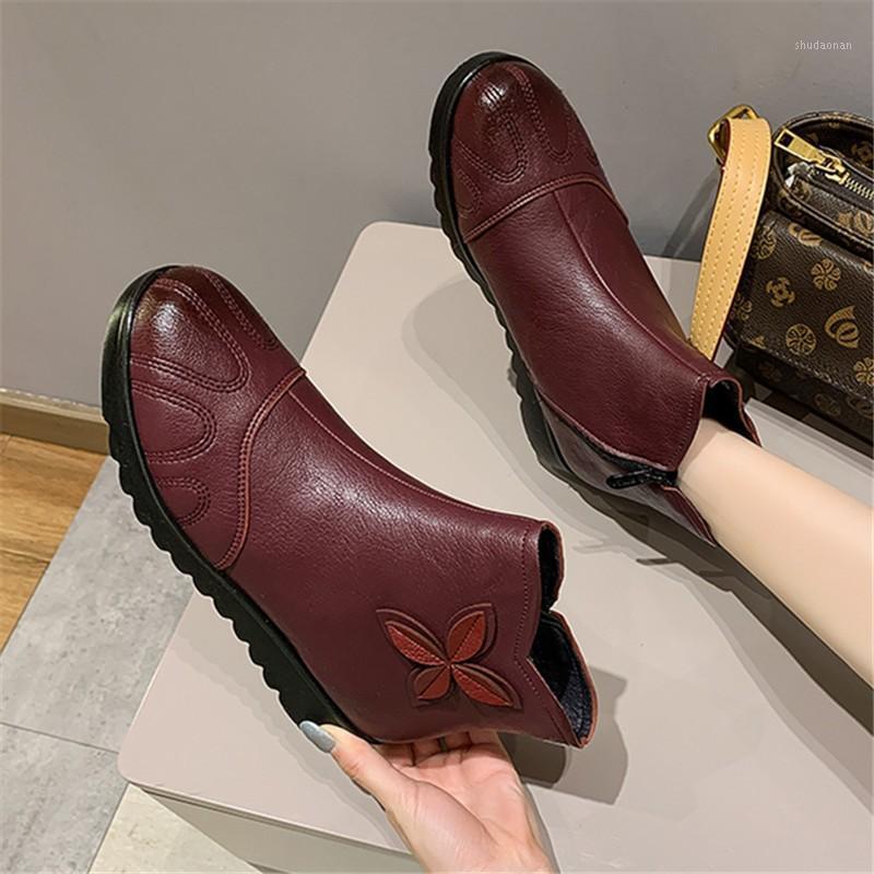 

2020 Women Snow Boots Winter Flat Heels Ankle Boots Women Warm Platform Shoes Genuine Leather Thick Wool Fur Booties1, Red