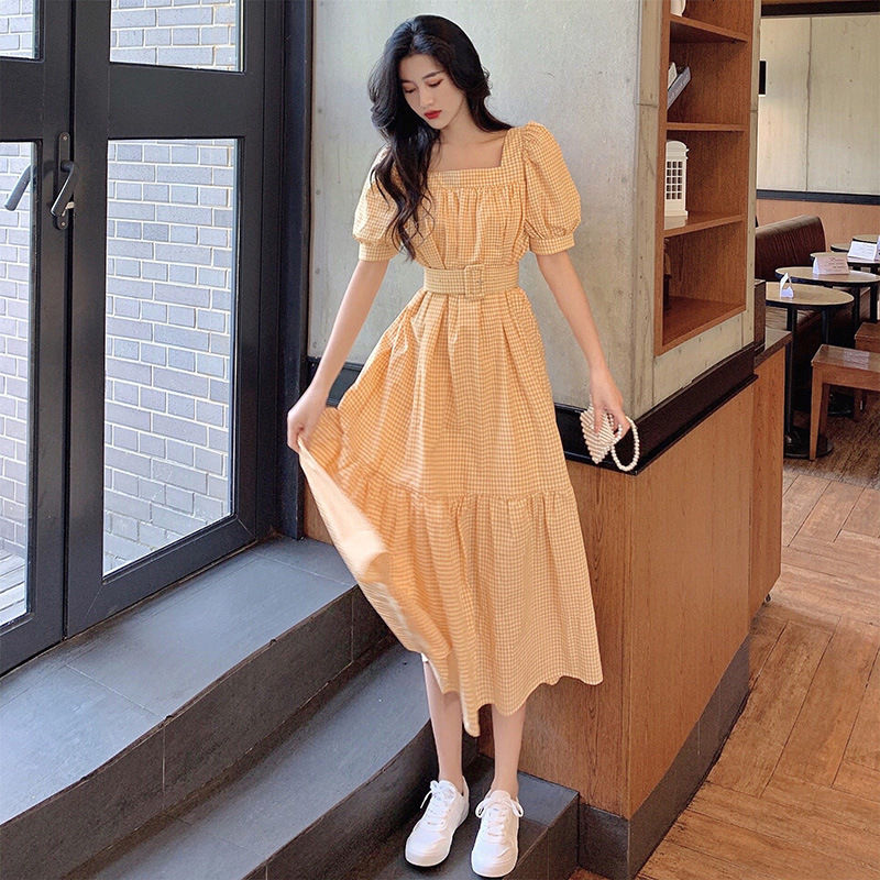 

2021 New Square collar plus size dress bubble lady of office a short sleeve line belt worn courtship femininity temperament GWIT, Huang ge