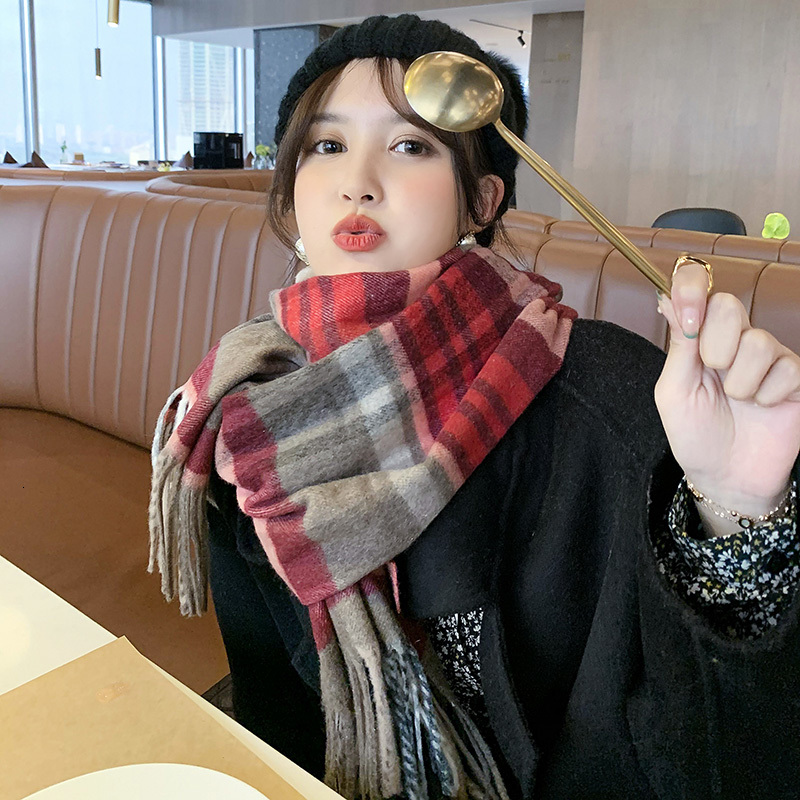 

2021 New Winter Brand Warm Check Cashmere Shawl Women's Cloak Thick Blanket Fringed Scarf Holiday Gift Zhr0