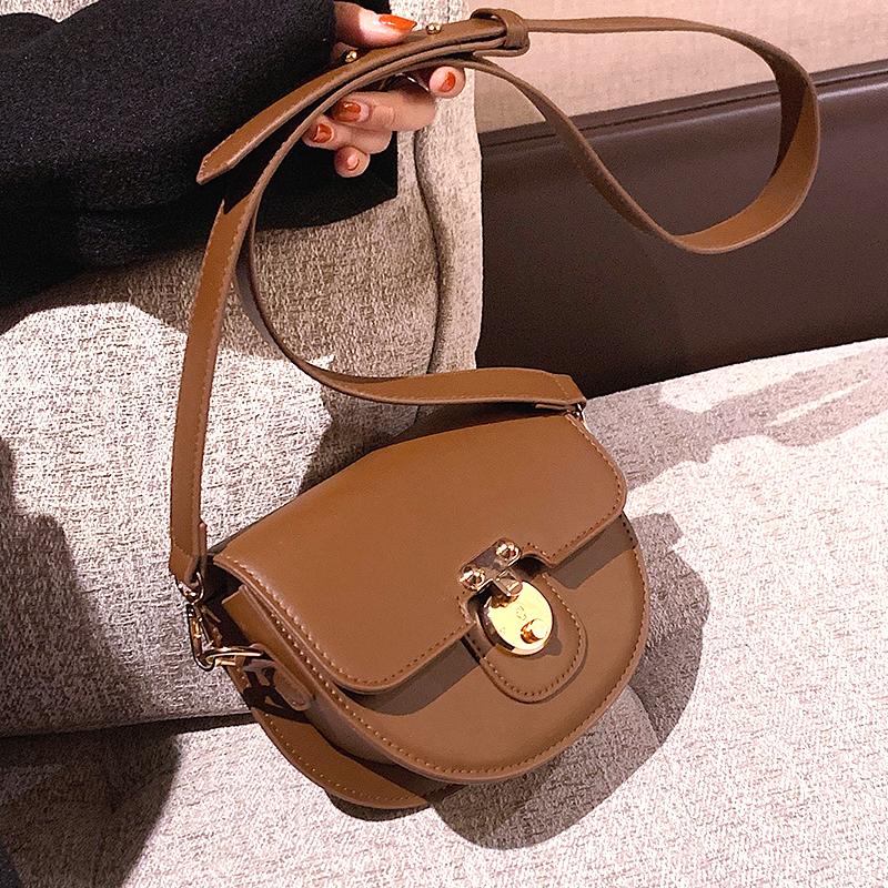 

Retro PU Leather Mini Crossbody Bags 2021 Simple Shoulder Handbags and Female Trending Purses, Black