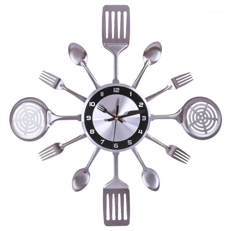 

41.5cm Creative Iron Art Tableware Wall Clock Silent Wall Clocks Quartz Modern Design For Home Decor Relogio De Parede - Silver1