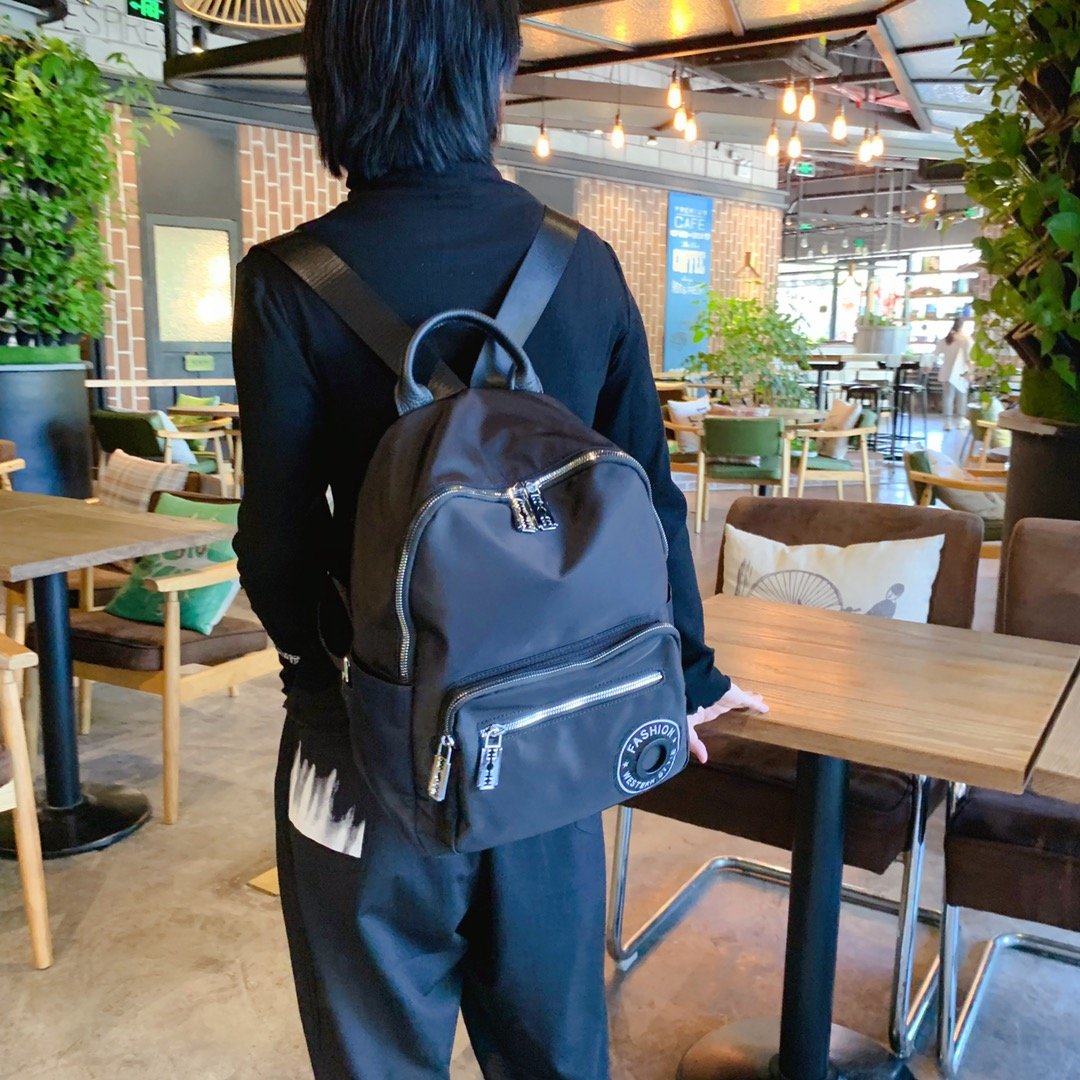 

SSW007 Wholesale Backpack Fashion Men Women Backpack Travel Bags Stylish Bookbag Shoulder BagsBack pack 1169 HBP 40040, Black