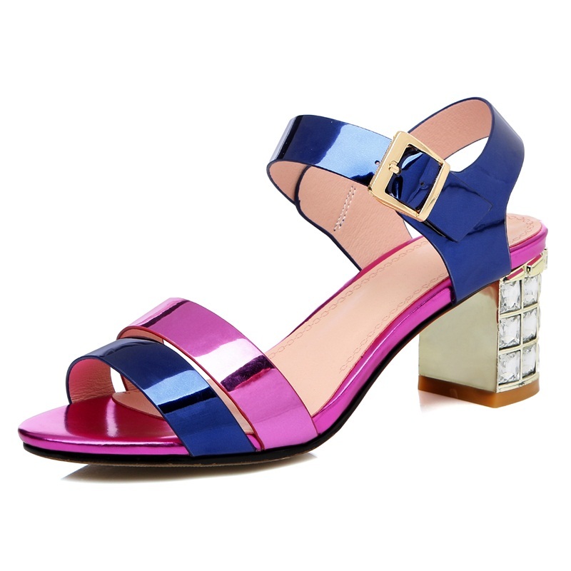 

2021 Women's New Female Sandals Leather Retro V85e, Purple