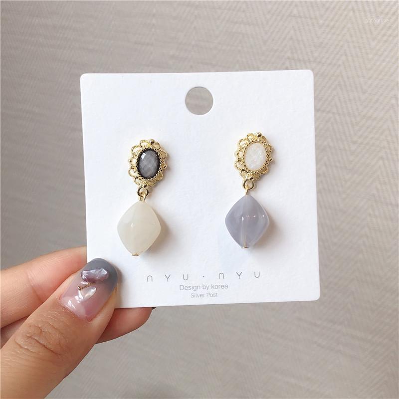 

Unique Design Resin Natural Stone Earrings Irregular Hollow Retro Bohemian Ethnic Statement Earrings Female Anniversary Jewelry1