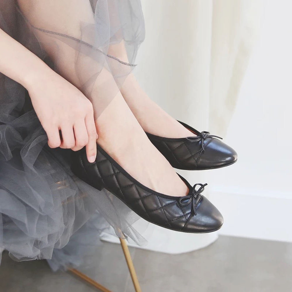 

2021 Classic Brand Dress Shoes Round Toe Shallow Flats Genuine Leather Ballet Flats Mirror Quality Women's Shoes Hot Sale Casual Shoes, Green