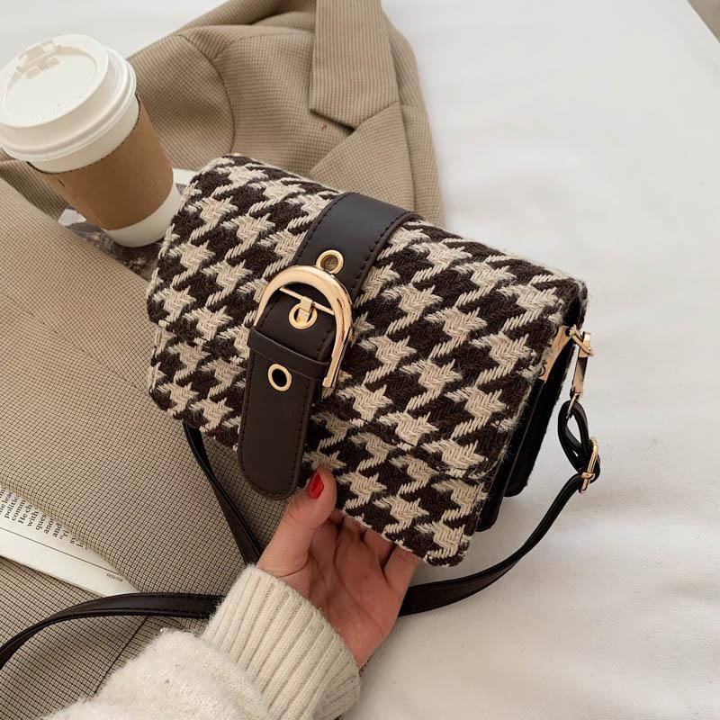 

Shoulder Bag For Women 2021 Winter New Luxury Houndstooth Crossbody Pu Leather Fashion Mahjong Plaid Baguette Messenger Handbags, Beige