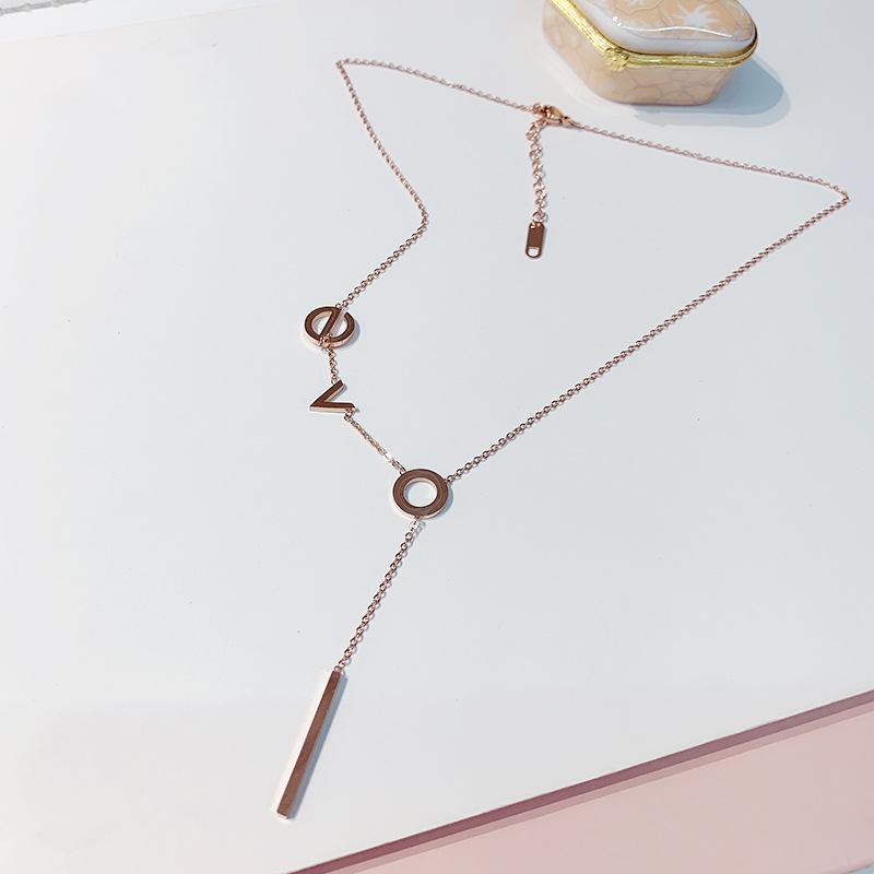

Korea Titanium Steel LOVE Rose Gold Simple Necklace Short Collar Chain with Collar for Girl Fashion Neck Jewelry Accessories