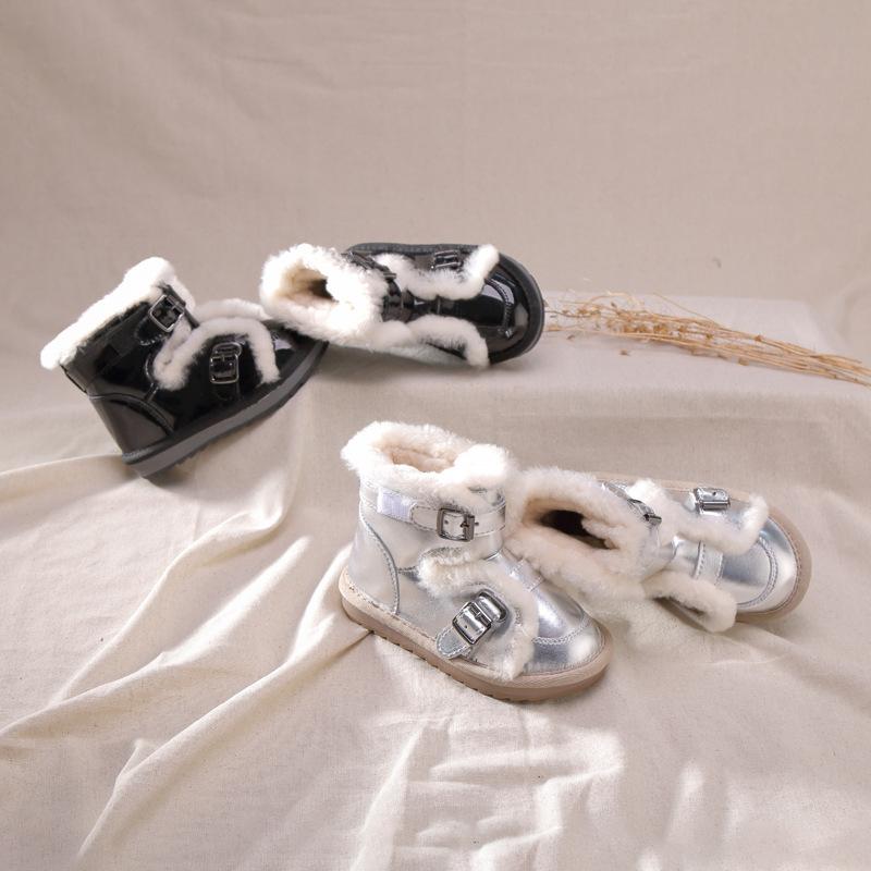 

Children Shoes in Winter Plush Snow Boots Super Warm Casual Shoes Comfortable Boys Girls Boots Botas Botte Enfant Fille Sapatos, Black