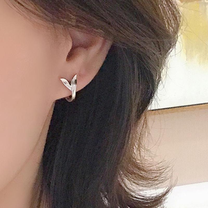 

New Arrivals 925 sterling silver earrings for women fish tail hoop earrings gift for girls unique earring women silver jewelry