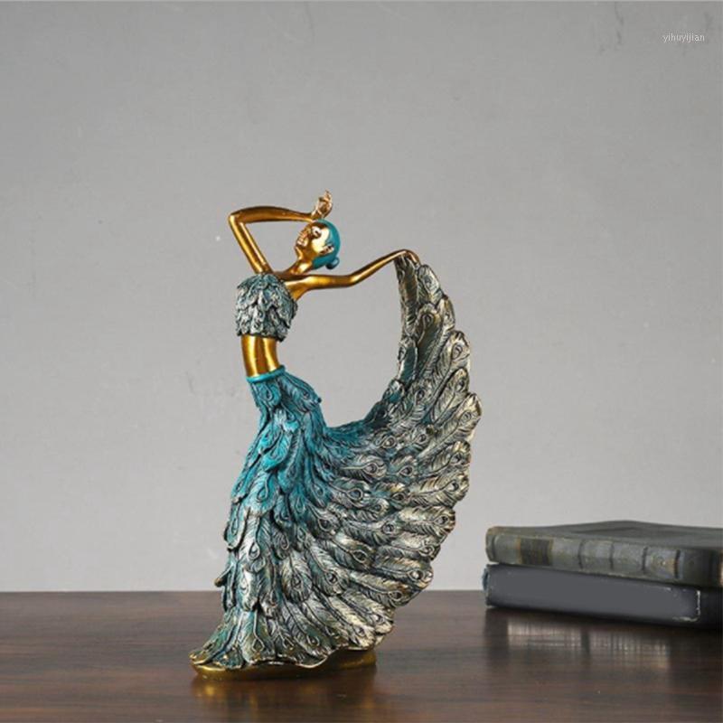 

Peacock Dancer Decoration, Classical Beauty Crafts Resin Decoration, Home Accessories Wedding Room Decorations1
