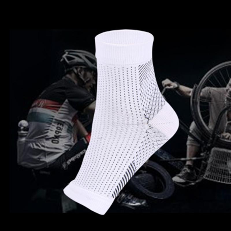 

3 Pairs Compression Socks Foot Sleeves Anti Fatigue Running Protection Basketball Sports Nylon Elastic Ankle Support Pain Relief, Black