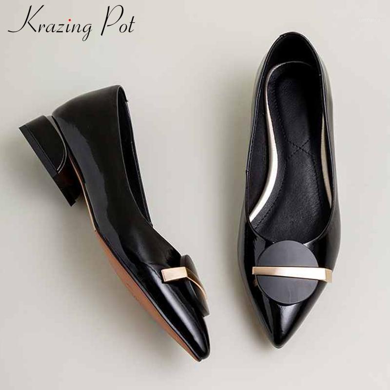 

Krazing pot big size genuine leather shoes metal decorations slip on pointed toe med heels spring fashion women solid pumps L061, Beige