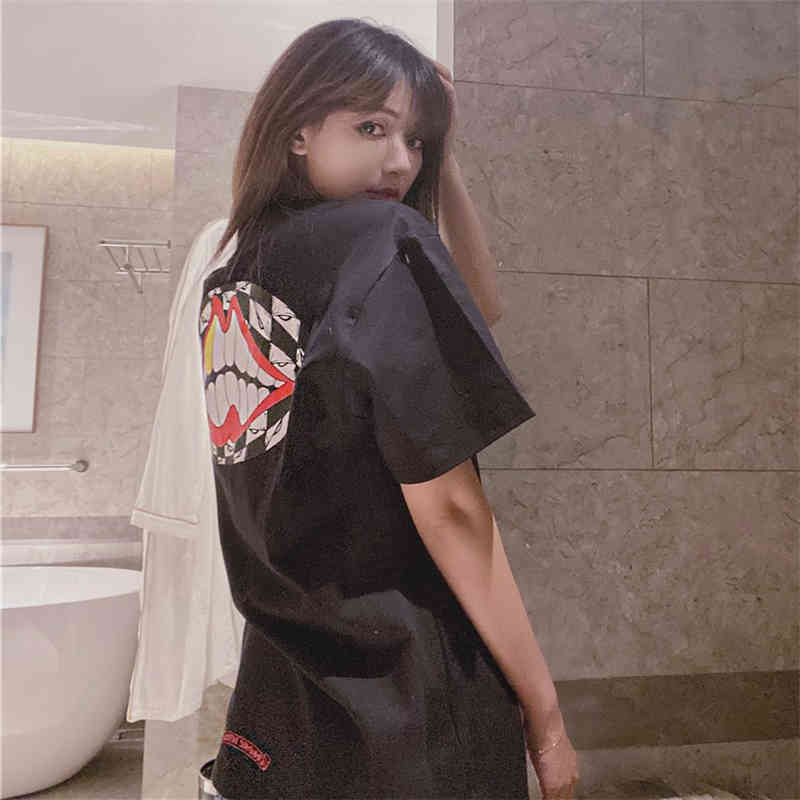 

Fashion Mouth Luminous Limited Boy Short Sleeve Big Tee Heart, Black