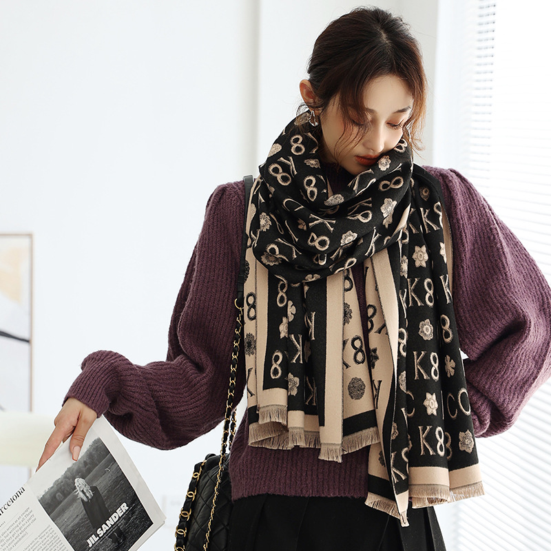 

Designer Silk Scarf Room Shawl Autumn Winter Version Imitation Cashmere Scarves Female Letter Thickening Warm Windproof Scarf