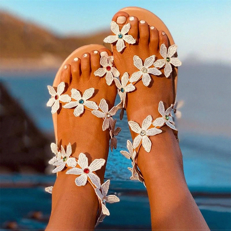 

Women Sandals 2020 New Summer Shoes Woman Bohos Beach Shoes With Flat Sandals Plus Size 43 Gladiator Sandalias Mujer Flip Flops #xo27, Black