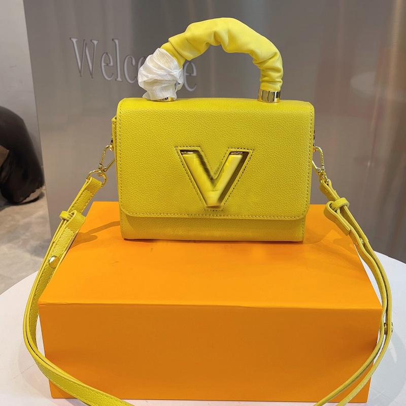 

woman Twist Mm Handbag Crossbody Bag Genuine Leather Classic Letter Scrunchie Handle Flap Messenger Bags Detchable Shoulder Strap Gold-color Hardware