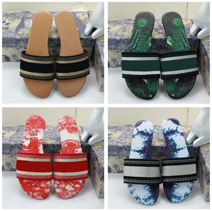

Women Embroidered Cotton Slippers Black Deep Blue Green Canvas Leather Flat Slides Womens Multicolor Embroidery Slipper Home Flip Flops Casual Sandals Summer Mule, T17