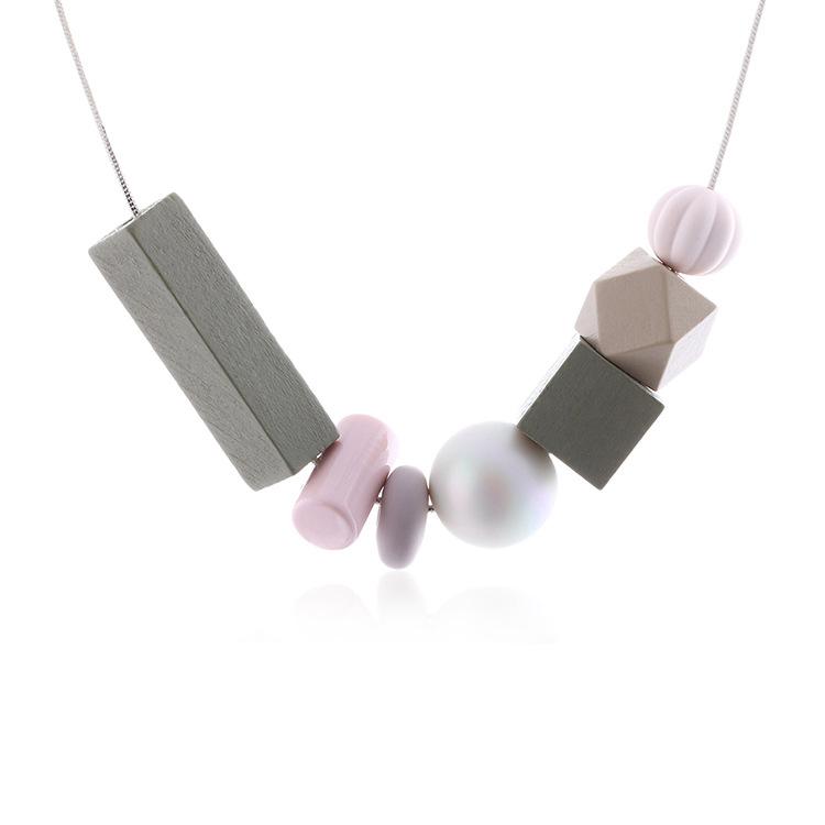

Wooden bead pendant necklace wholesale new pearl necklace girl accessories new European and American fashion accessories