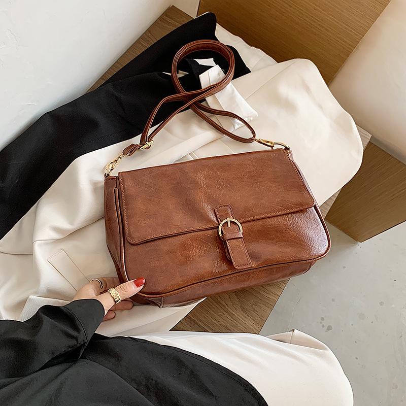 

Soft PU Leather Ladies Shoulder Bag Simple Solid Color Female Casual Tote Handbags Large Capacity Women Crossbody Messenger Bags, Black