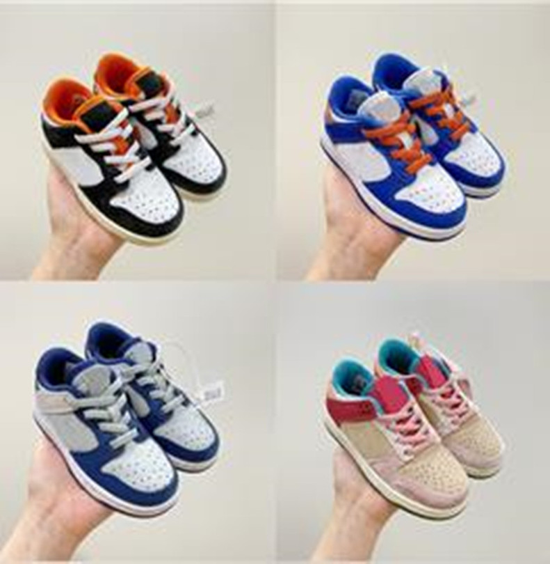 

2022 designer boys girls running shoes Low leather toddler ice cream sneakers Easter Syracuse Coast Black White Green University Blue Infant trainer Runner Shoe KZ3, Freight post;don't choose