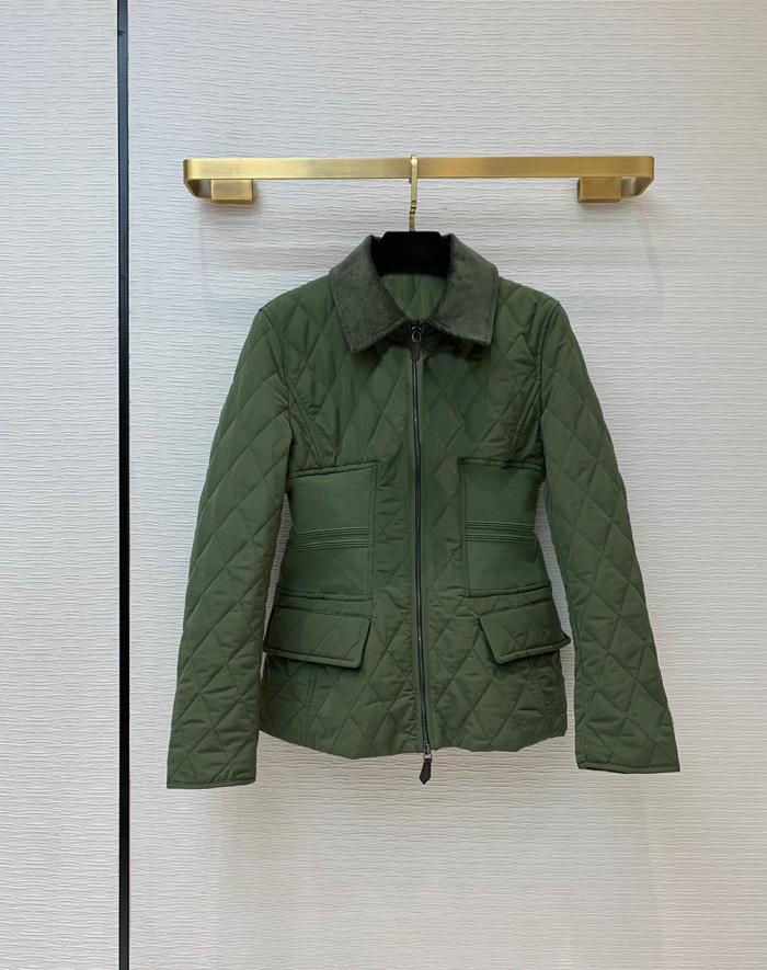 

2021 High Quality Autumn New Argyle Chess Parkas Female Velvet Turtleneck Vintage Hot Zipper Outwear ZBCP, Haji