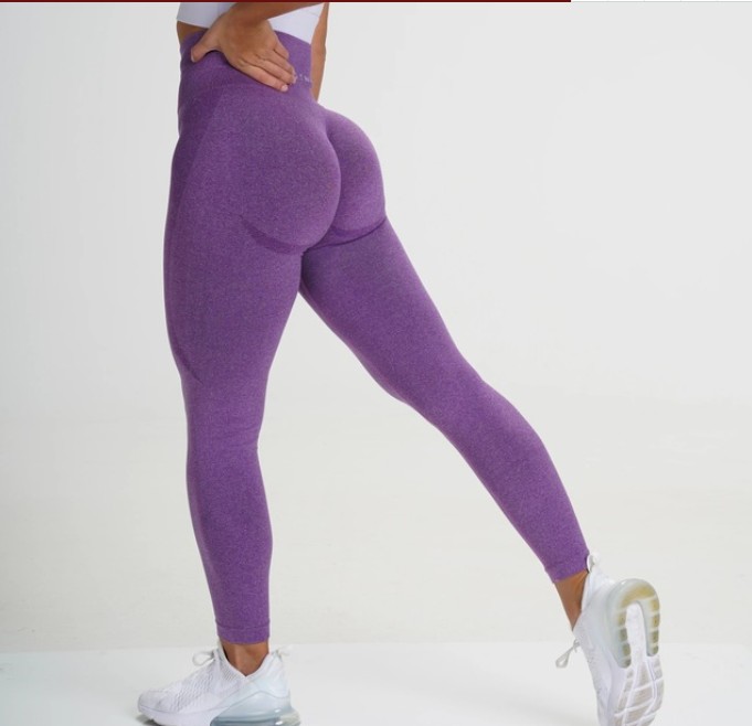 

women yoga pants 2020 Seamless knitted buttocks moisture wicking yoga pants sports fitness pants sexy hips female leggings