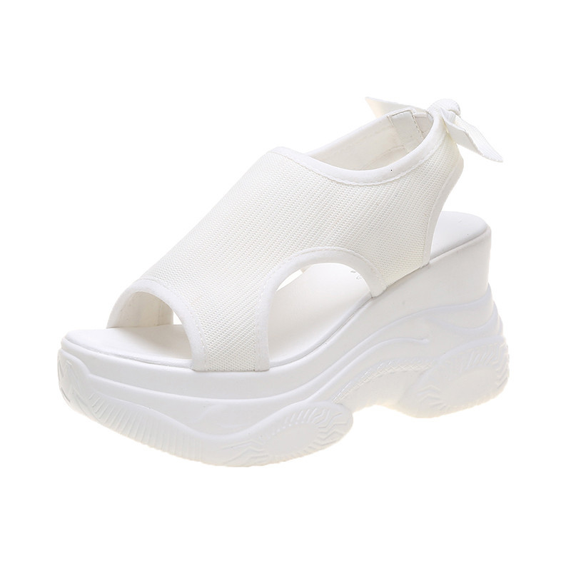 

2021 New Female Summer Thick Peep Toe Design Black-white Fashion Comfortable Sandals Deep Soles L2UI