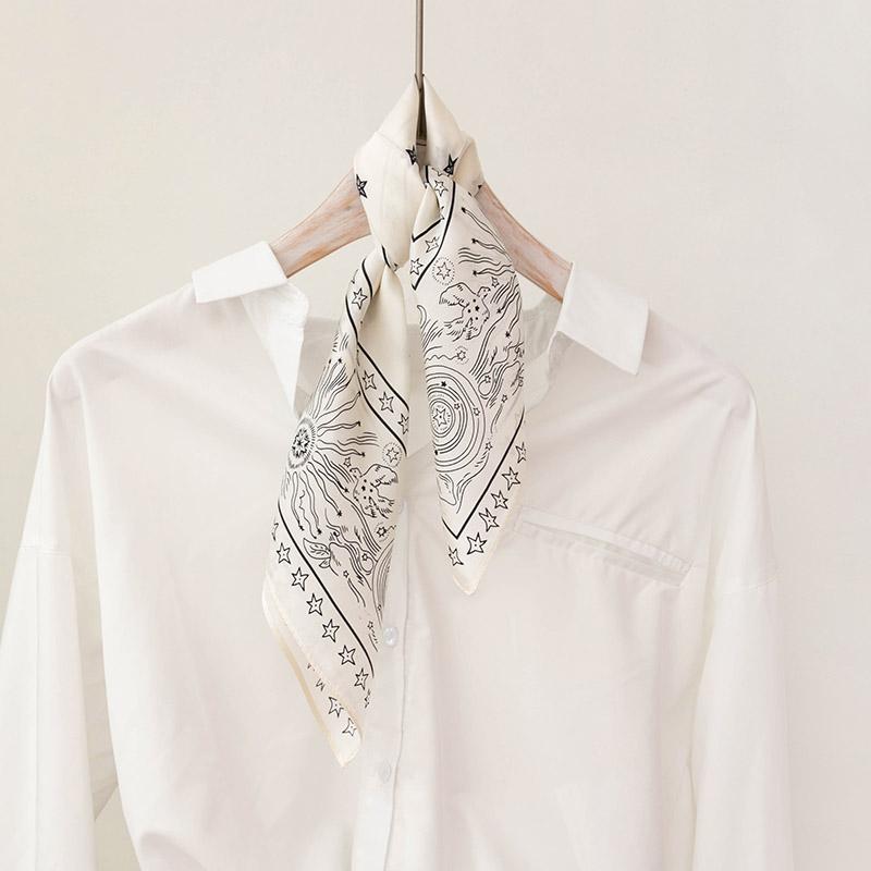 

Spring and autumn Joker shirt decoration with small square mulberry silk scarf black and white totem scarf for men women