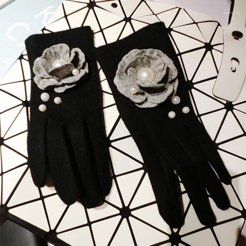 

Stylish Korean Winter Thin Black Cashmere Gloves with Camellia Three Pearls Fashion Lady Warm Mitten Women Gloves Driving AGL4041