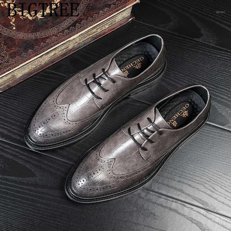 

Vintage Shoes Men Classic Brogue Shoes Men Formal Evening Dress Loafers Italian Brand Official For Leather Dress Buty1, Black