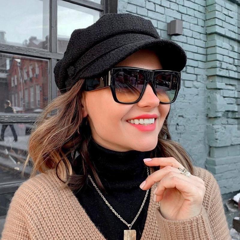 

QPeClou 2020 New Oversized Square Sunglasses Women Brand Designer Rivet Sun Glasses Woman Fashion Brown Shades1