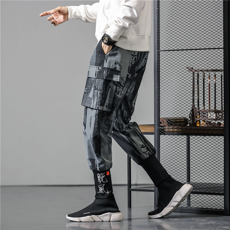 

2021 New Autumn Male Fashion Marks Loose Jumpsuit Pants Youth Chinese Dragon Style Embroidered Nine Black Dots Sweatshirt SANR