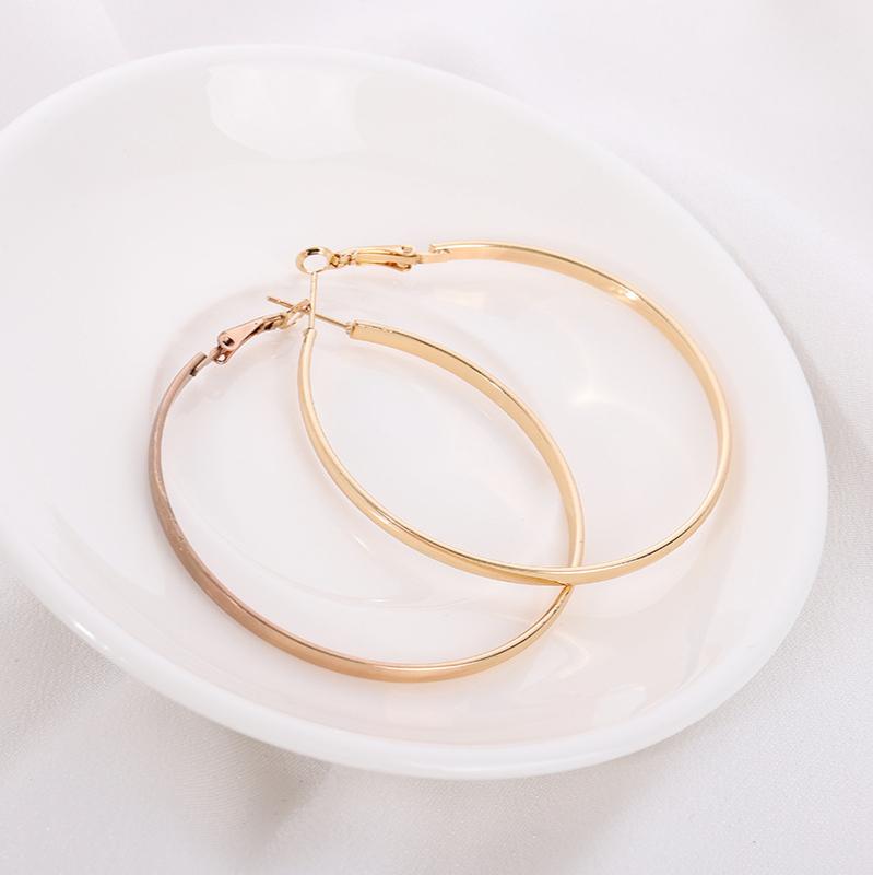 

Fashion 1Pair Statement Earrings Circle Shaped Large Hoop Earrings For Women Loop For Party Jewelry Accessories
