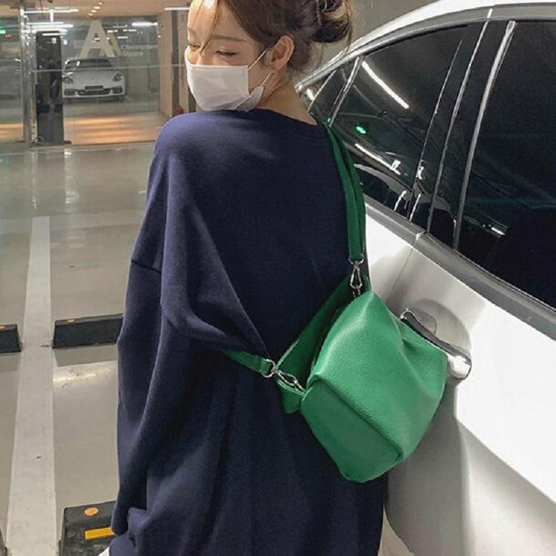 

2021 Fashion Totes Bag Women Crossbody Boston Bag PU Handbag Solid Color Shoulderbag Luxury Women's Travel Casual Small Bags NEW, Black