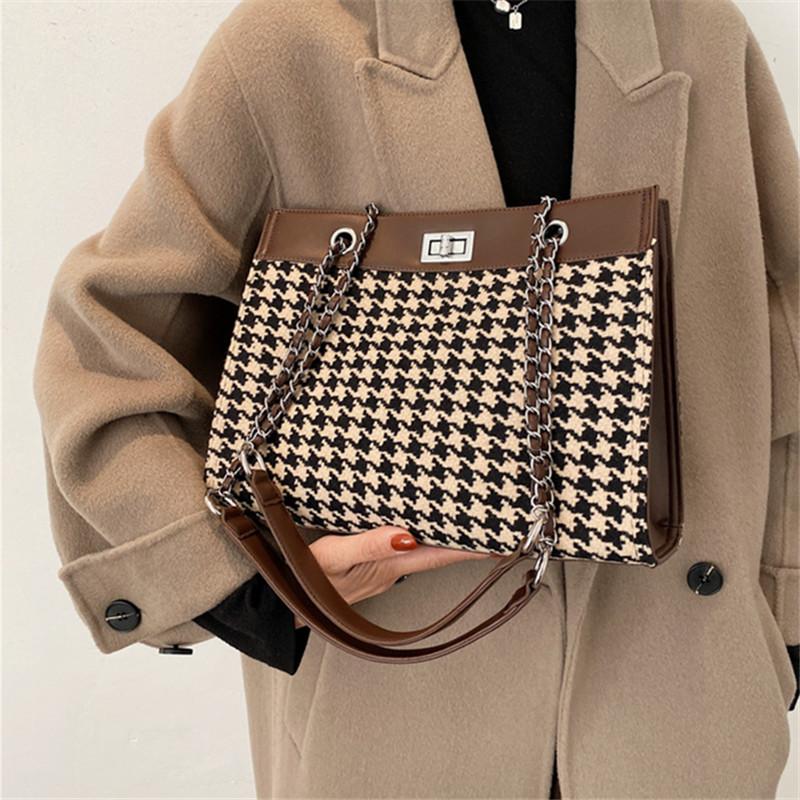 

Women's Large-capacity 2021 Hot Sale New All-match Atmospheric Shoulder Bag Fashion Net Red Chain Tote Bag, Black