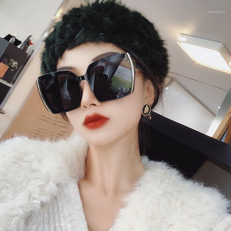 

Fashion trend Oversized Women Sunglasses Brand Designer Plastic Female Big Frame Gradient Sun Glasses UV400 gafas de sol mujer1