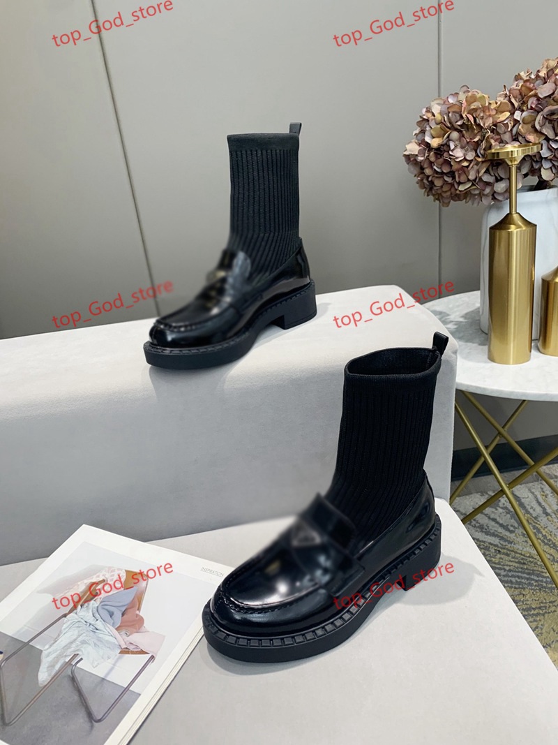 

New arrival 2020 Fashion Design women Shoes Fashion British shoes Round Toe Martin shoes Patent leather Thick bottom Round Toes, Black