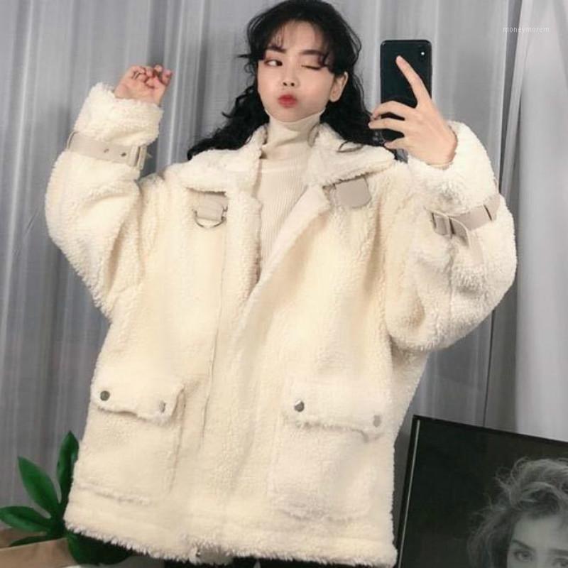 

2021 Women Winter Imitation Lamb Wool Fur Coats Lady Pocket Casual Granular Plush Outerwear Female Solid Loose Short jackets E851, White