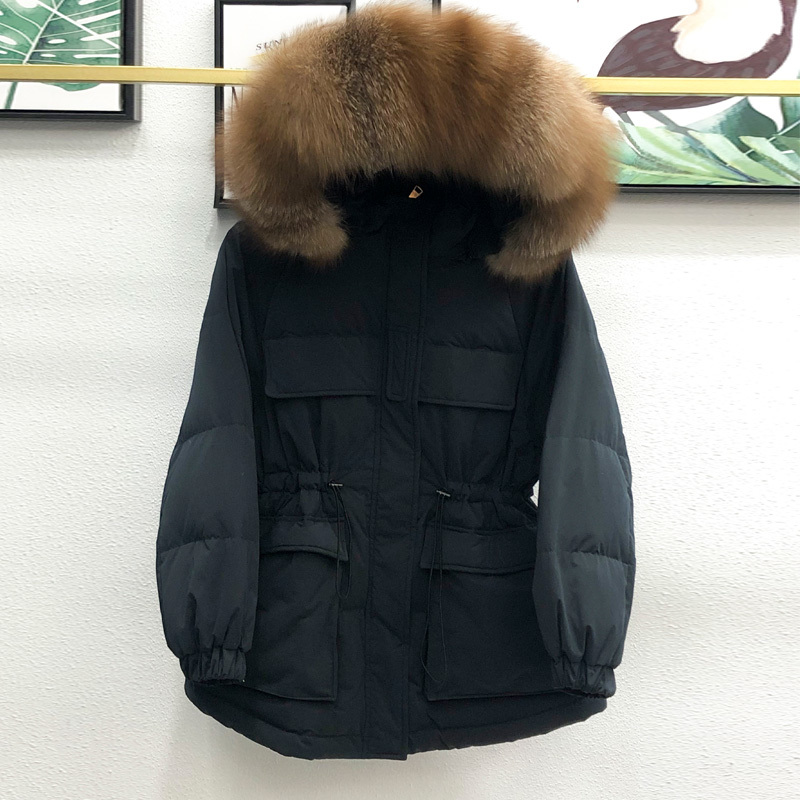 

2021 Real Natural Skin New Winter Fashion Female White Down Warm Parka Jacket with Hoodie 6JM1, Raccoon fur.